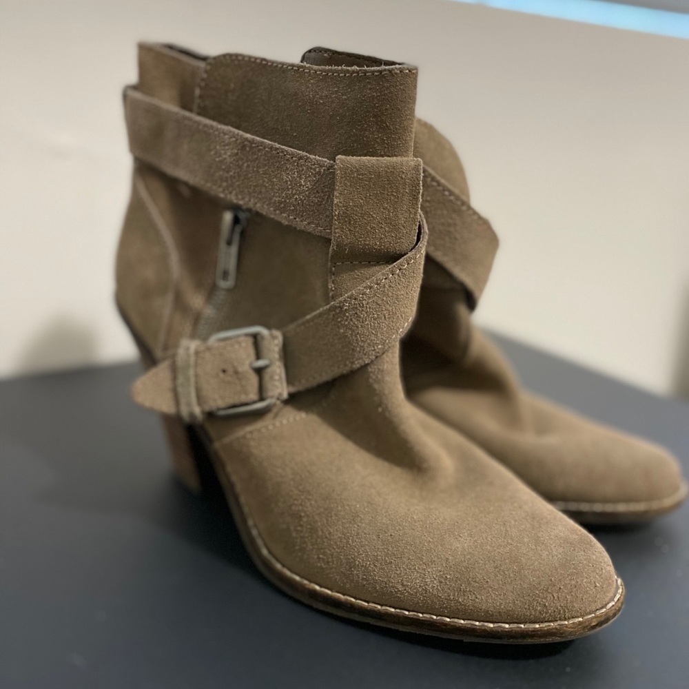 Dolce Vita Ankle Booties